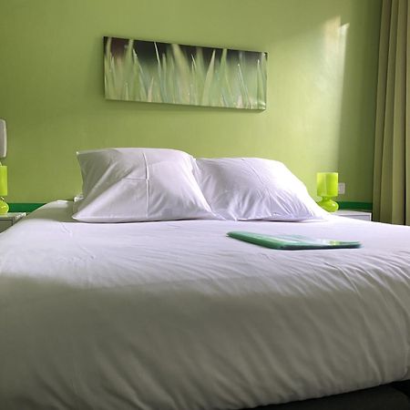 Hotel La Rotonde Ла-Круа-Вальме Екстер'єр фото