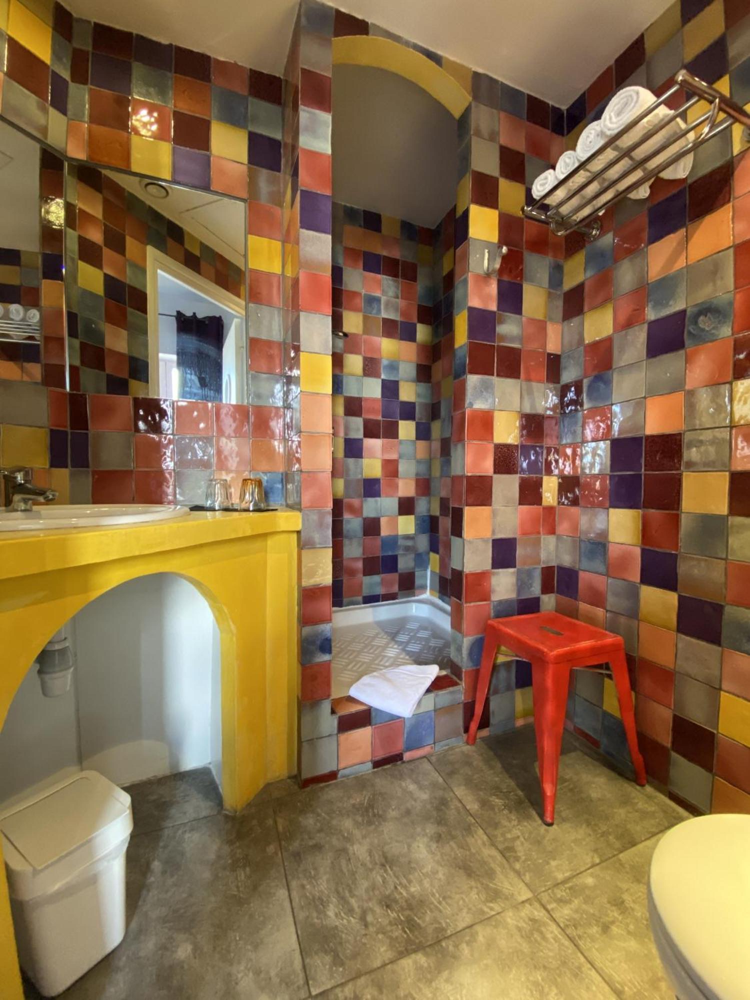 Hotel La Rotonde Ла-Круа-Вальме Номер фото