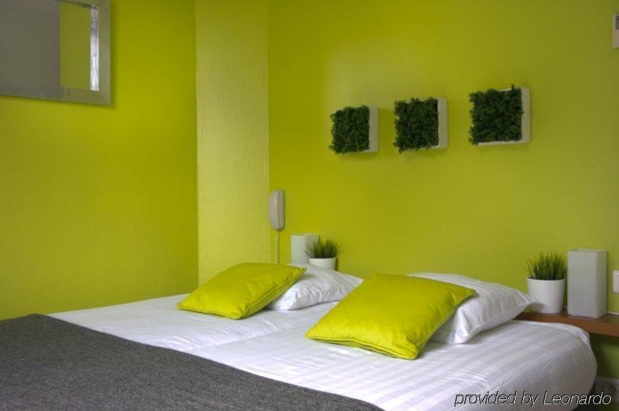 Hotel La Rotonde Ла-Круа-Вальме Екстер'єр фото